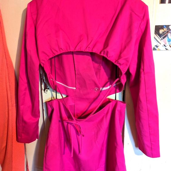 Cut out jacket dress - Picture 2 of 5